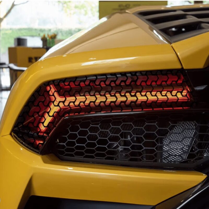 Set 2 folii autoadezive decupate pentru decorarea stopurilor auto, dimensiune 2 x 48 x 30cm, culoare Negru Mat, model honeycomb triangle