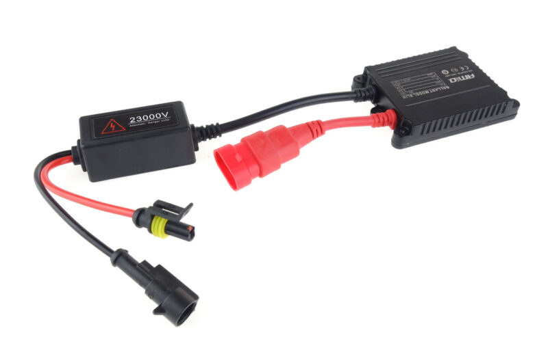 Kit xenon ac model slim, compatibil H7, 35W, 9-16V, 8000K, destinat competitiilor auto sau off-road